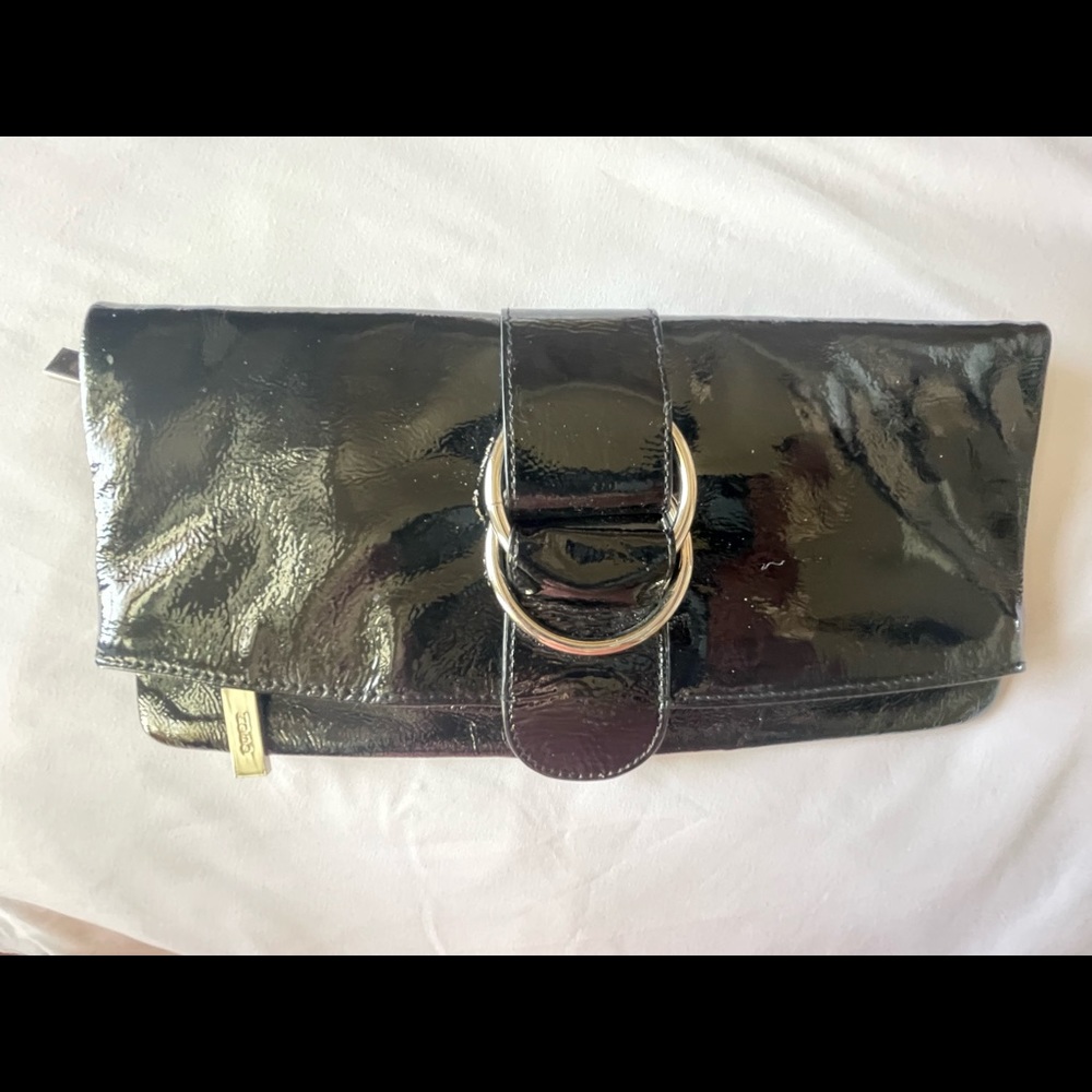 Black patent leather Hobo clutch in Excellent condition